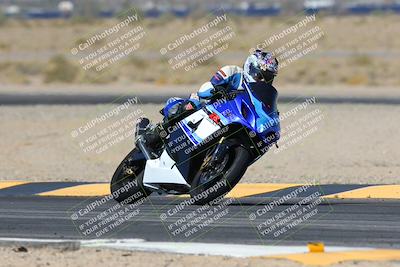 media/Mar-24-2025-Moto Forza (Mon) [[57ce5c5cff]]/3-Beginner Group/Session 2 (Turn 11)/